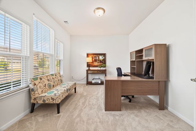 423 Heroit Dr, Spring Hill, TN 37174