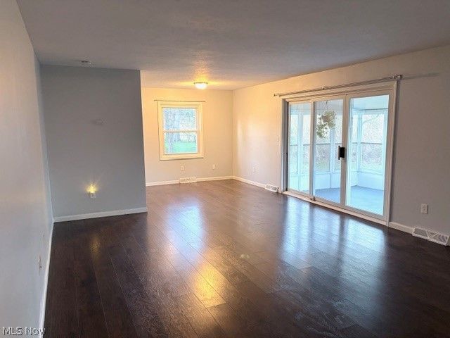 183 Yoder, Avon Lake, OH 44012