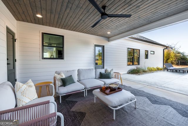 191 Lagrange Street, Newnan, GA 30263