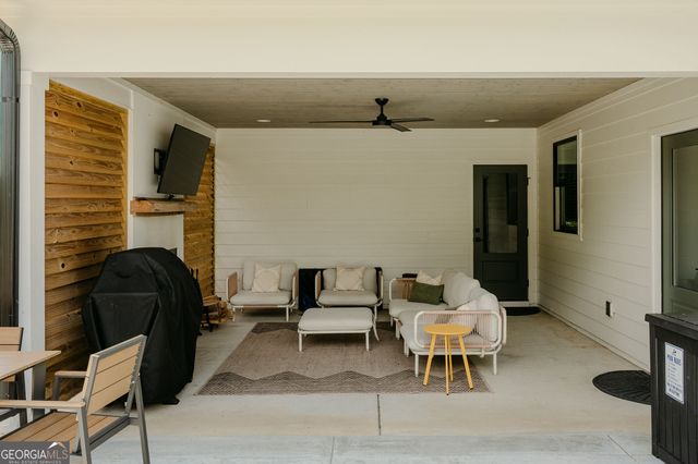 191 Lagrange Street, Newnan, GA 30263