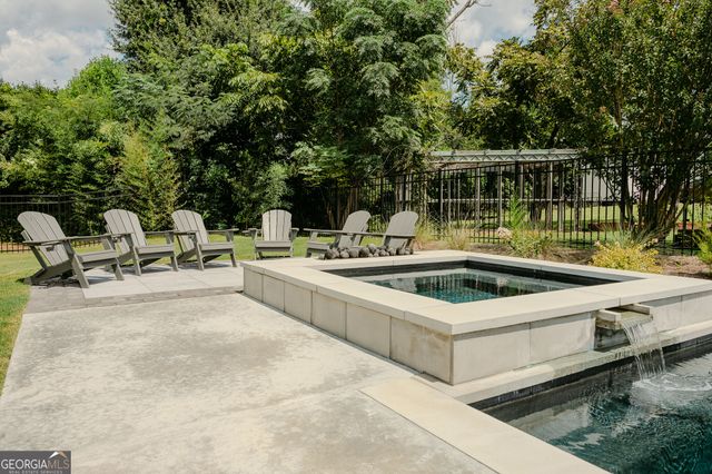 191 Lagrange Street, Newnan, GA 30263