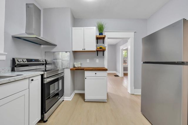 1912 Melrose AVE NW, Roanoke, VA 24017