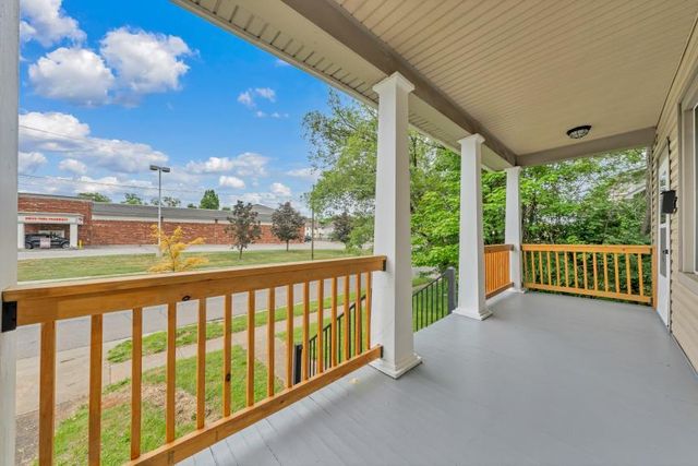 1912 Melrose AVE NW, Roanoke, VA 24017