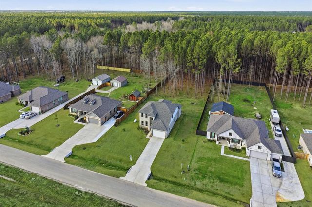 1229 Road 66112, Dayton, TX 77535