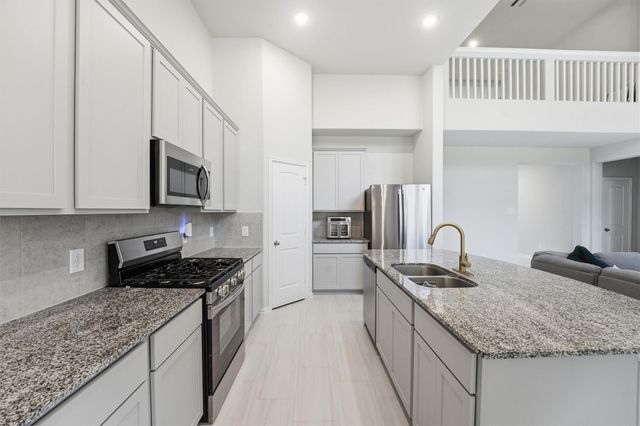 1229 Road 66112, Dayton, TX 77535