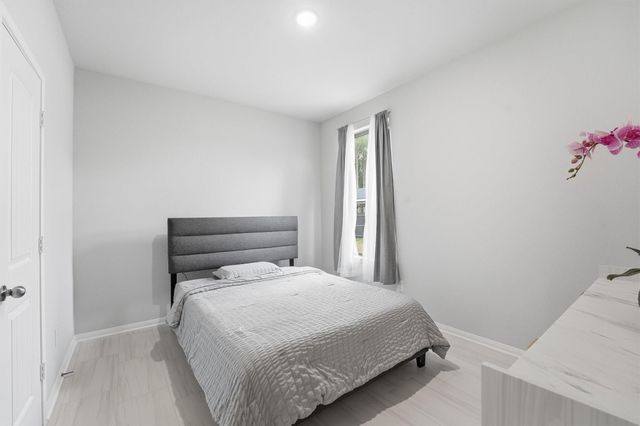 1229 Road 66112, Dayton, TX 77535