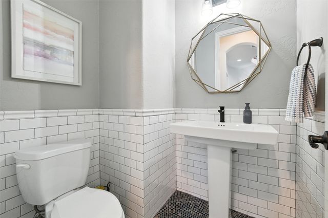 1628 Camino Lago, Irving, TX 75039