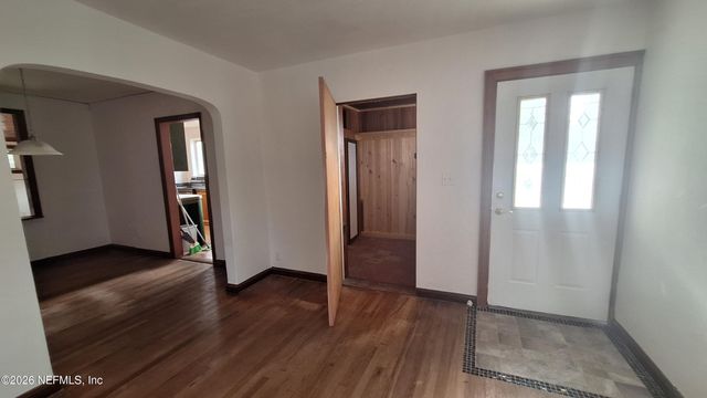 5816 BARTRAM Circle S, Jacksonville, FL 32207