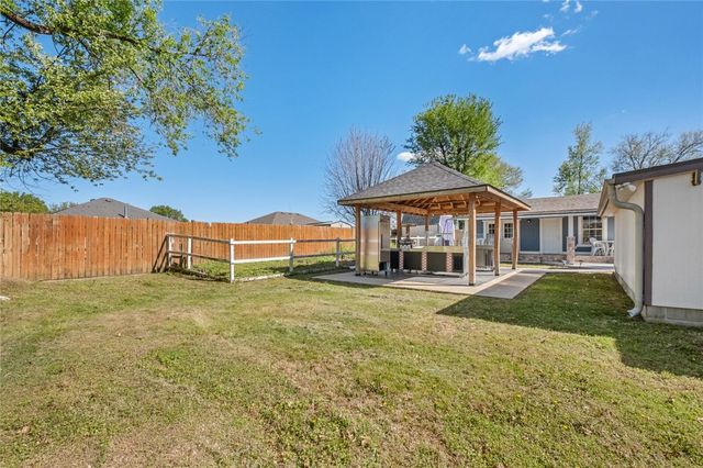 1909 Dick Smith Street, Springdale, AR 72764