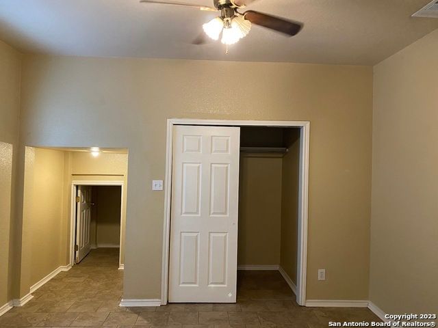 1707 Dawson St Apt 1101, San Antonio, TX 78202