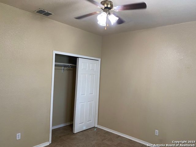 1707 Dawson St Apt 1101, San Antonio, TX 78202