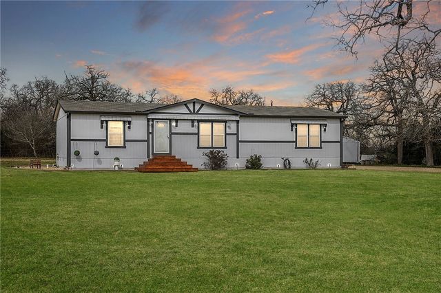 9542 County Road 172, Iola, TX 77861