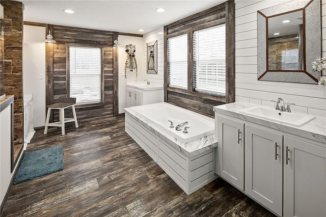 9542 County Road 172, Iola, TX 77861