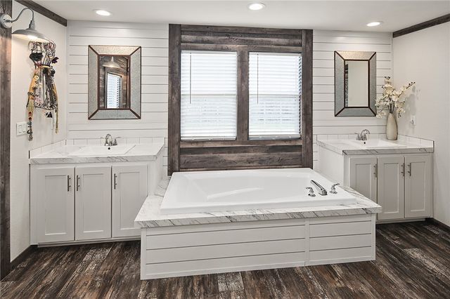 9542 County Road 172, Iola, TX 77861