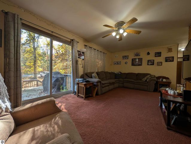 2812 W Wing Road, Mt Pleasant, MI 48858