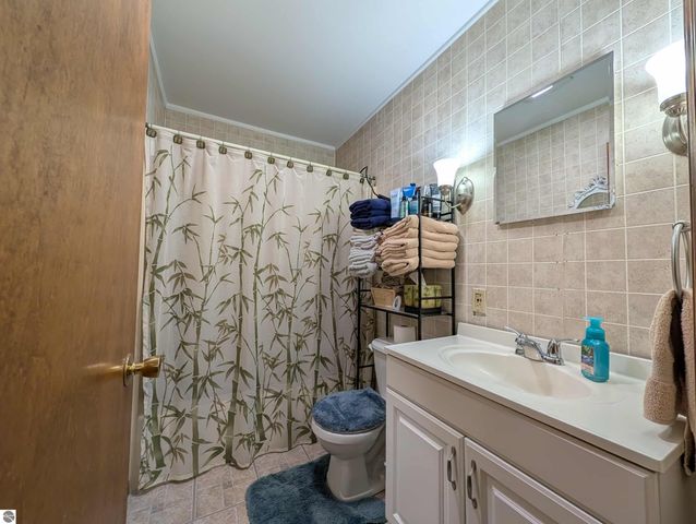 2812 W Wing Road, Mt Pleasant, MI 48858