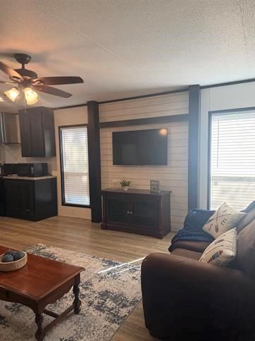 135 Bluejay Drive, Brookeland, TX 75931