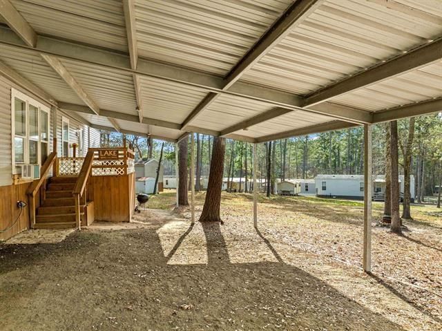 135 Bluejay Drive, Brookeland, TX 75931