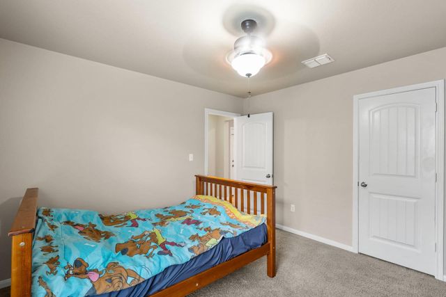 111 Denton DR, Hutto, TX 78634
