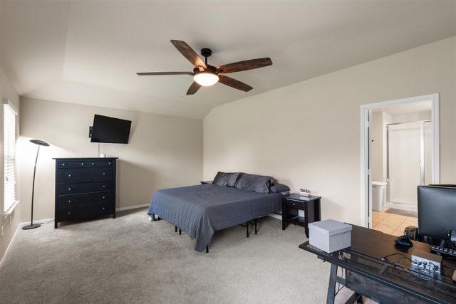 111 Denton DR, Hutto, TX 78634