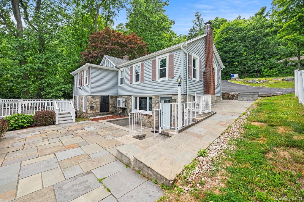 10 Holland Drive, Carmel, NY 10512 — exterior