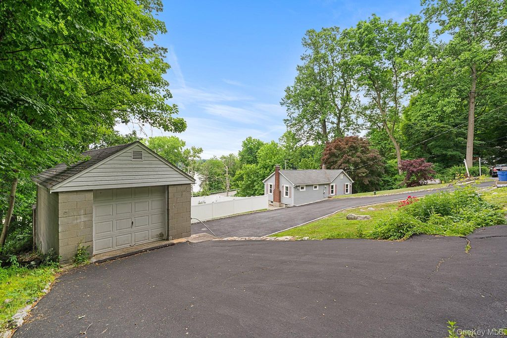 10 Holland Drive, Carmel, NY 10512 — photo 4
