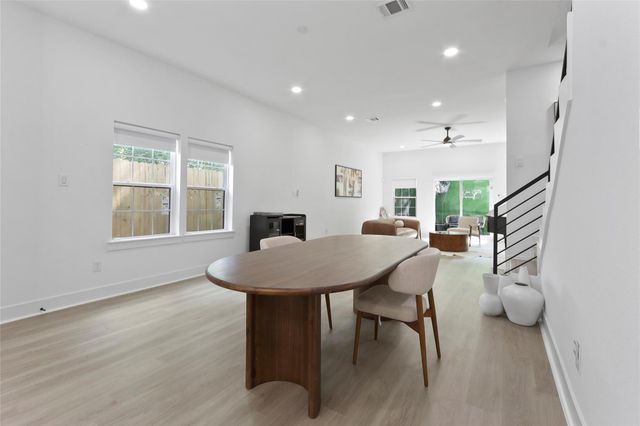 6747 Peerless Street, Houston, TX 77021