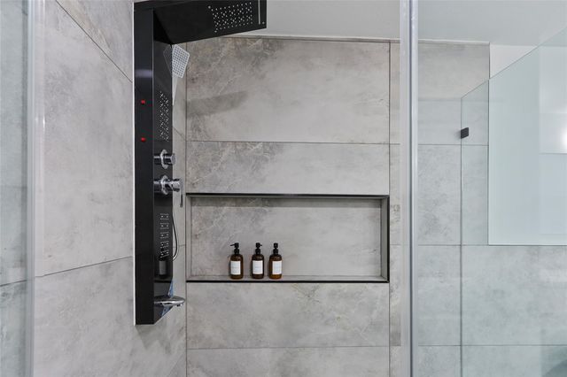 6747 Peerless Street, Houston, TX 77021