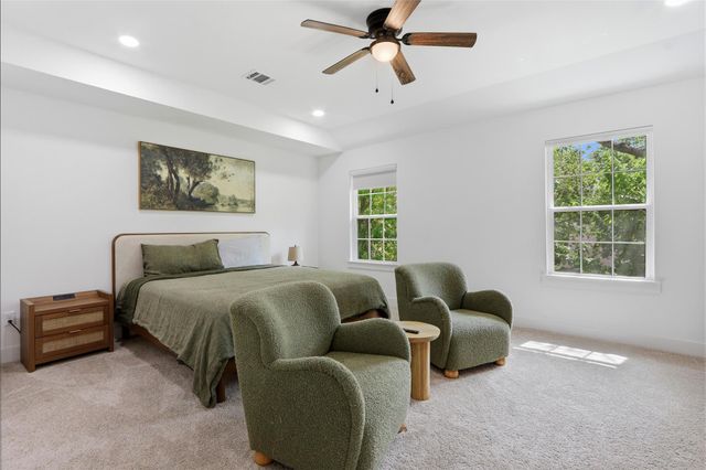 6747 Peerless Street, Houston, TX 77021