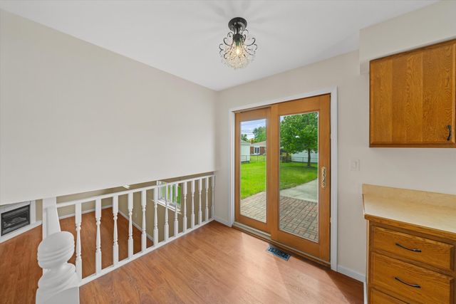 15420 Burr Street, Taylor, MI 48180