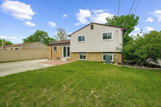15420 Burr Street, Taylor, MI 48180