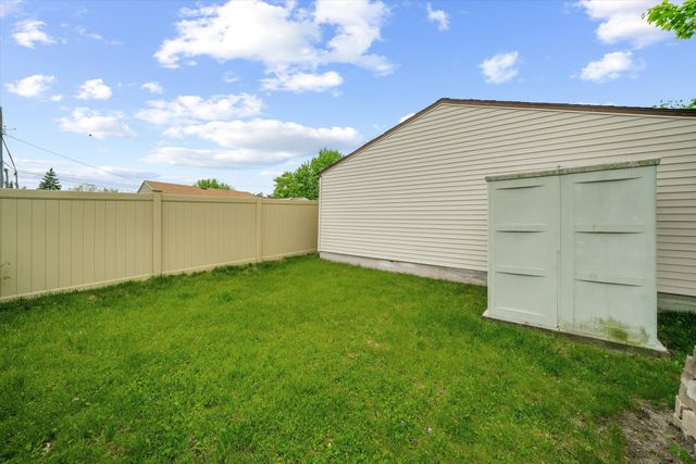 15420 Burr Street, Taylor, MI 48180