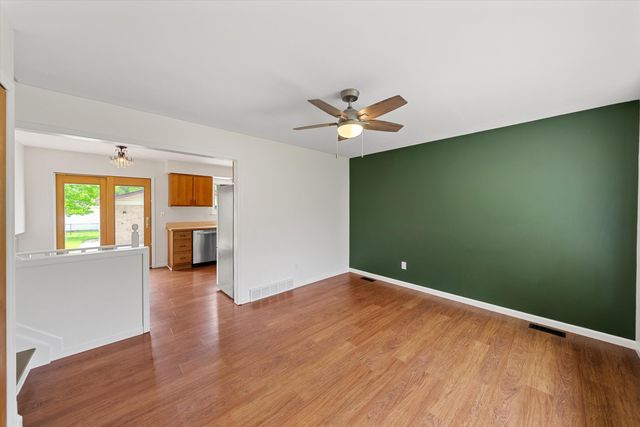 15420 Burr Street, Taylor, MI 48180