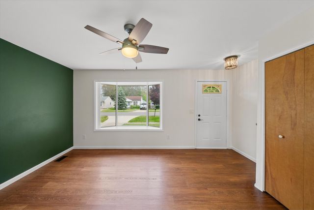 15420 Burr Street, Taylor, MI 48180