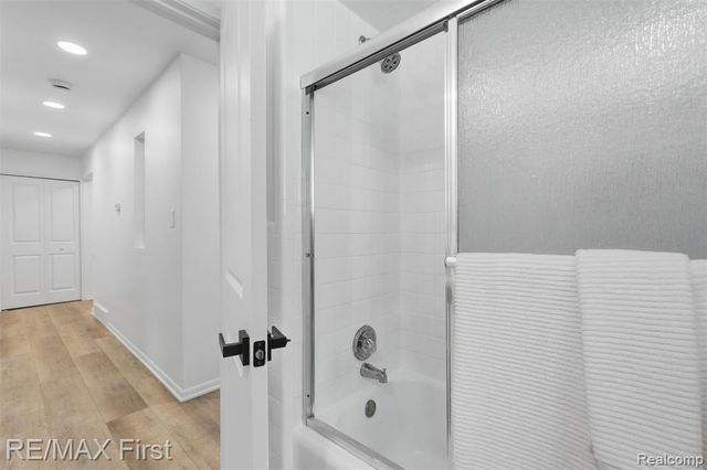 19715 Parkside Street, Saint Clair Shores, MI 48080