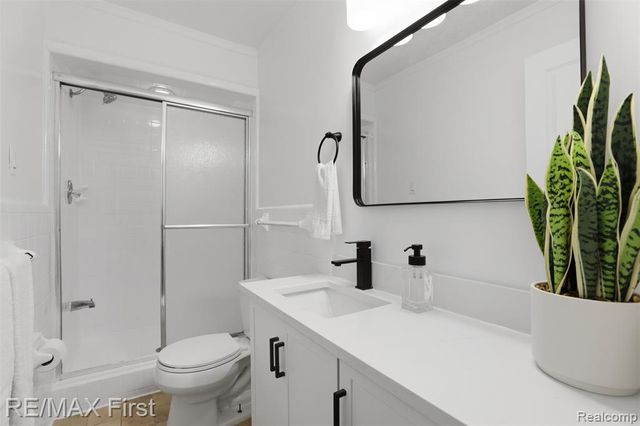19715 Parkside Street, Saint Clair Shores, MI 48080