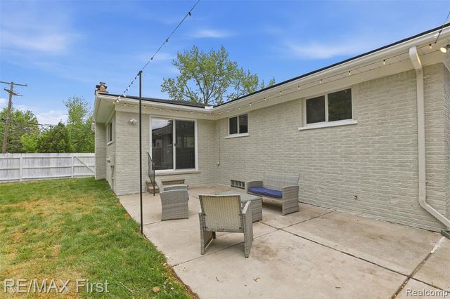 19715 Parkside Street, Saint Clair Shores, MI 48080