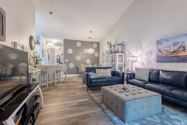 124 Westhaven Dr Apt 3G, Myrtle Beach, SC 29579
