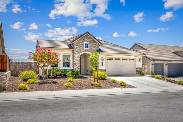 2011 Sage Drive, Hollister, CA 95023