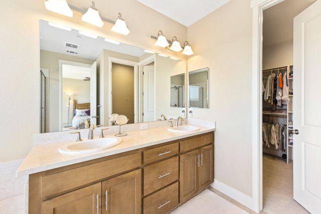 2011 Sage Drive, Hollister, CA 95023