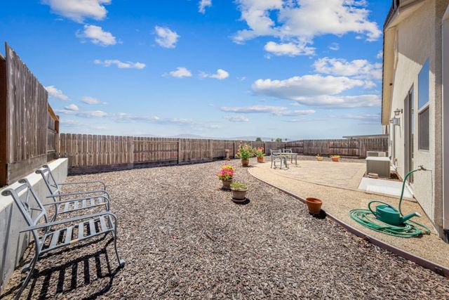 2011 Sage Drive, Hollister, CA 95023