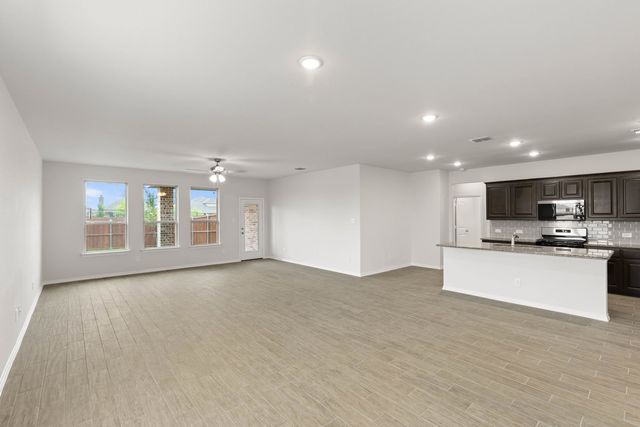 344 Dairy Way, Midlothian, TX 76065