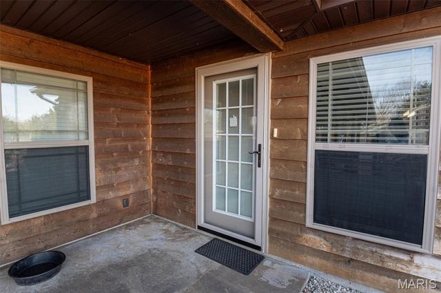 24701 County Road 434, St James, MO 65559