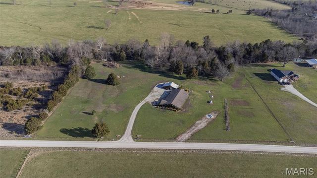 24701 County Road 434, St James, MO 65559