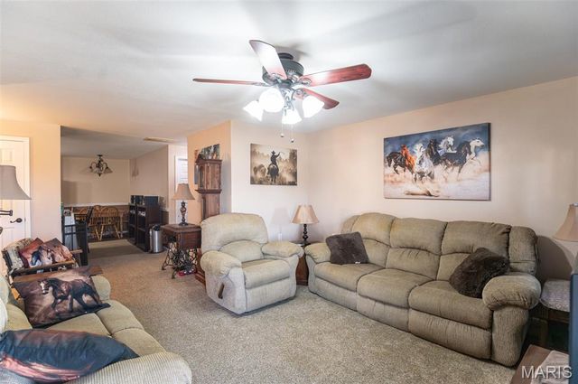 24701 County Road 434, St James, MO 65559