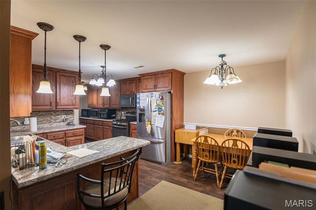 24701 County Road 434, St James, MO 65559