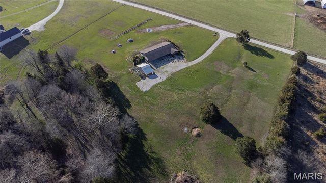 24701 County Road 434, St James, MO 65559