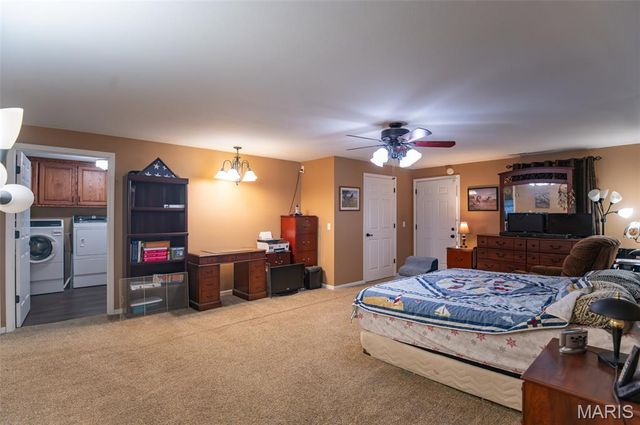 24701 County Road 434, St James, MO 65559