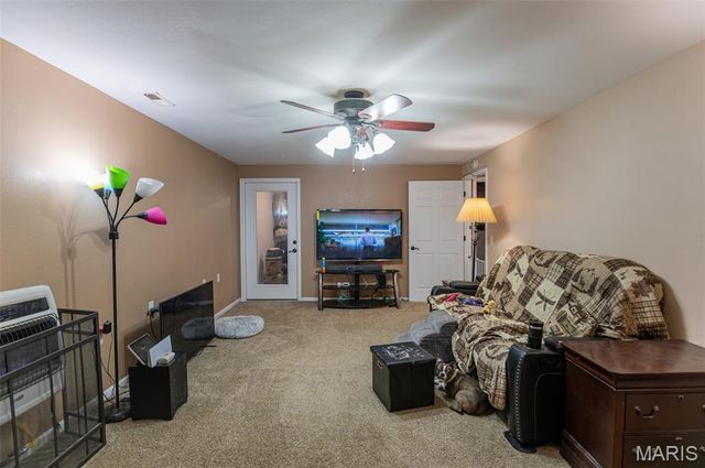 24701 County Road 434, St James, MO 65559