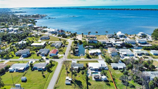 928 STEWART STREET, Englewood, FL 34223